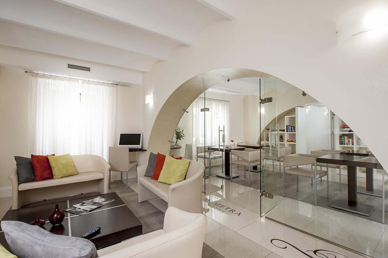 Demetra Hotel 4*